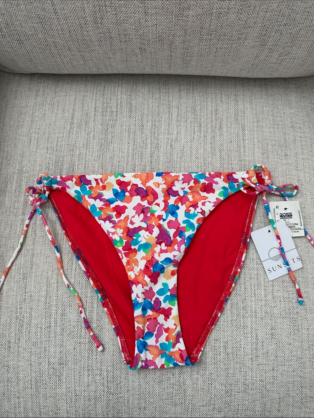 Sunsets Floral Tie-Side Bikini Bottoms in Red